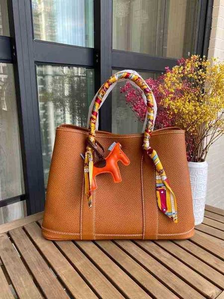 

designer handbag shoulder herme crossbody garden togo first floor cowhide garden bag