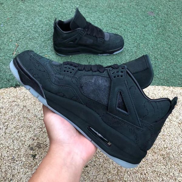 

2022 authentic 4s basketball shoes kaws xx 4 black cool grey suede glow in the dark men women outdoor sports sneakers with original box