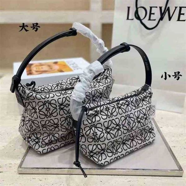 

bags designers loews crossbody handbags underarm 22ss latest bento handbag tt