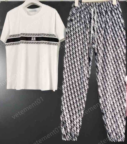 

womens two piece pants striped patchwork lettering logo print crewneck short-sleeved t-shirt with trousers 2 piece sets luxury designer trac, White