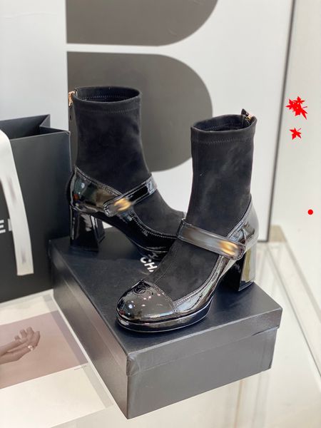 

with box 2023 women designer boots desert boot diamond bee embroidery stars leather medal coarse non-slip winter shoes size eu35-40 -k0050, Black
