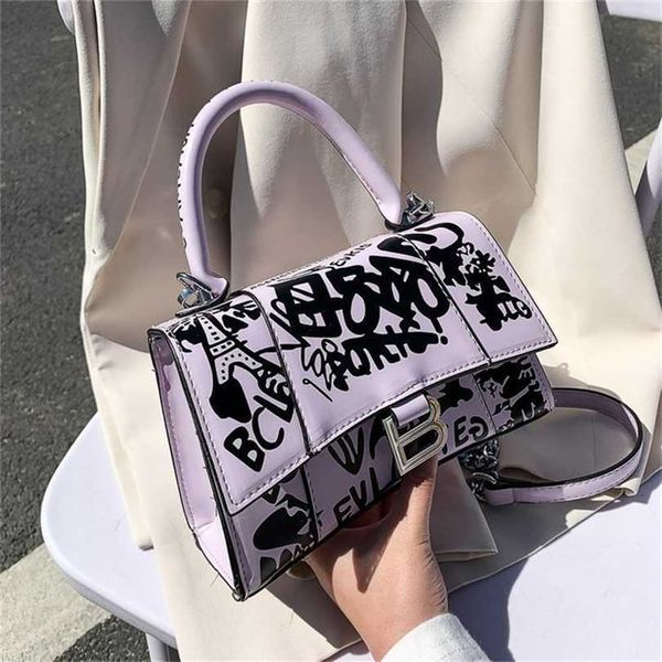 

70% off 2023 designer bag style personality trend graffiti one hand simple styling chain large capacity women's