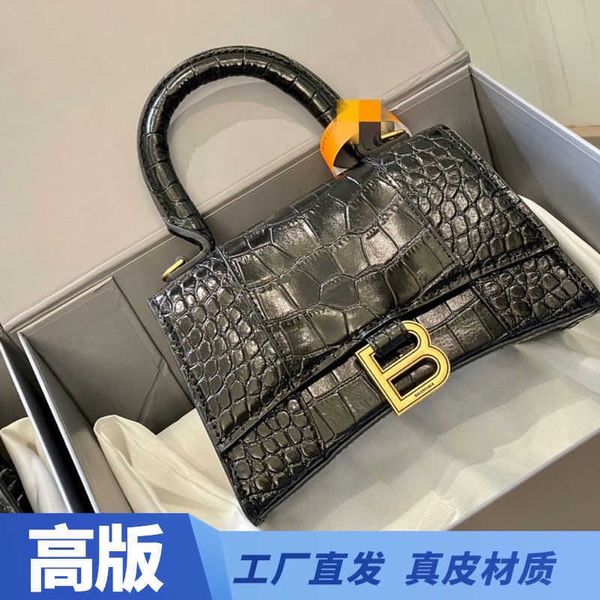 

handbags balenciss new bag female messenger versatile ins high sense 2022 hourglass hand single shoulder cosmetic
