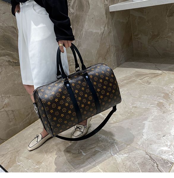 

55cm classical men duffle bag for women travel bags men's hand luggage travel bag men pvc leather handbags large cross body totes 45-50