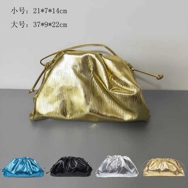 

designer herme luxurious bottess bags venetas embossed cloud fashion hand one shoulder messenger large capacity dumpling ins net red same ha