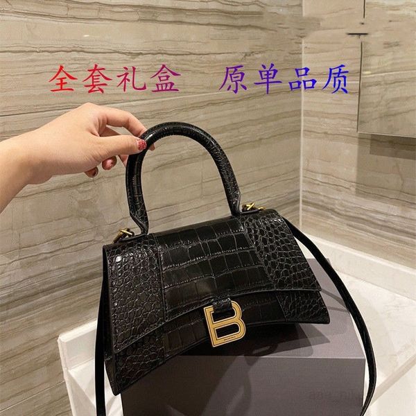 

designer luxury women's bags balencaiges leather new net retro