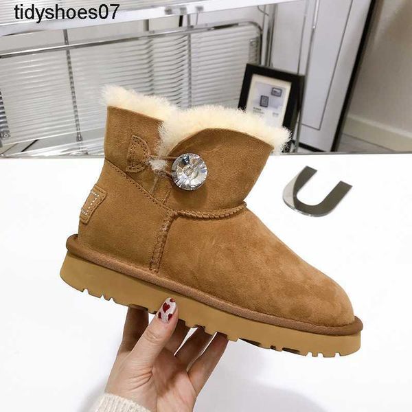 

snow boots women's fur one step wool short boots winter necessities comfortable warmth, Black