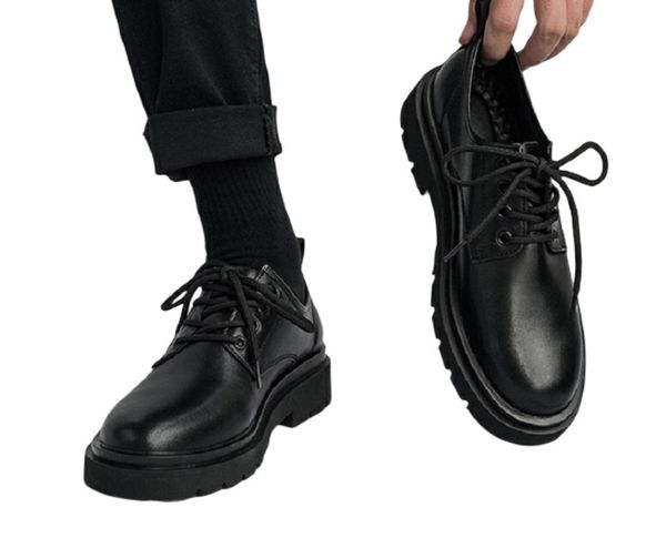 

2023 new styles mens dress sneakers women mens leather trainer shoe black grey sneakers with box 036