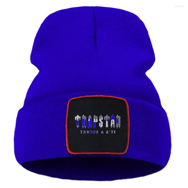 

ball caps trapstar it's a secret blue gray design printing male bonnet creative winter warm trendy all-math street mans knitted cap