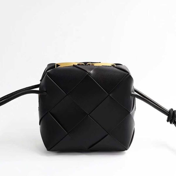 

classic fashion woven bottess bags venetas cross-country camera 2022 small cassette box casual square rhombic single shoulder diagonal have