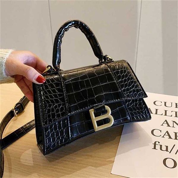 

50% off 2023 designer bag trendy women's korean version cross arm handle stick crocodile pattern
