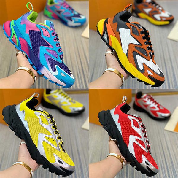 

designer breathable mesh sneakers runner tatic shoes classic design sneaker comfortable sole for mens breathable mesh stylish look men with, Black