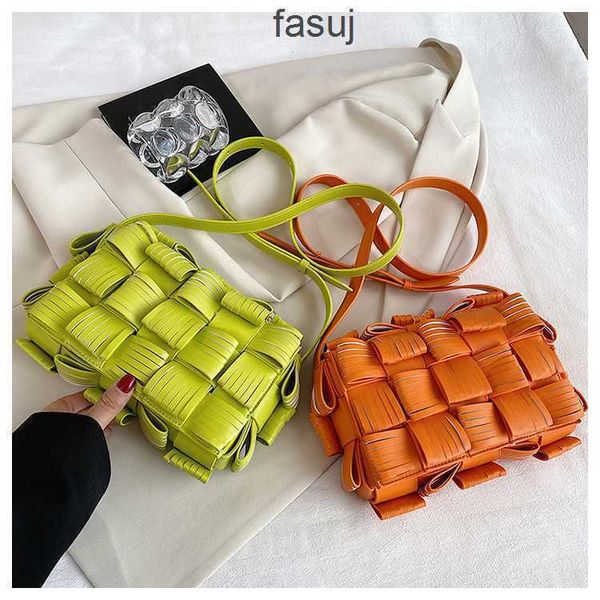 

fashion ladies bottegss bags venetas 2022 summer single shoulder small fragrant women's texture personalized woven diagonal square