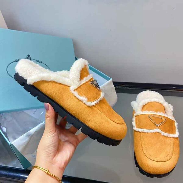 

winter slipper snow shoes women warm wool flats triangle-logo shearling slippers brown black suede slipper luxury brand designer 35-41