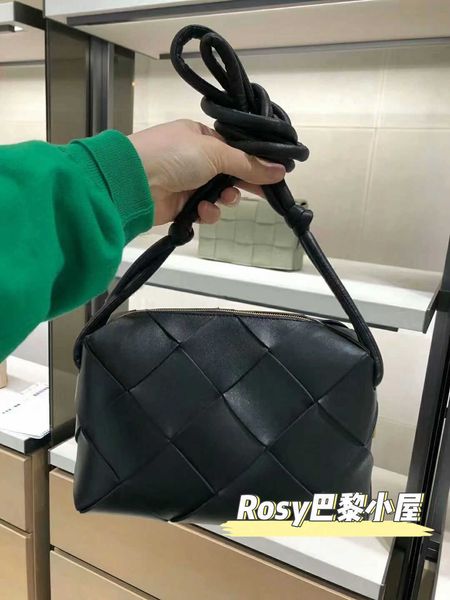 

classic fashion woven bottess bags venetas cross-country camera women's 22 new cassette woven small square camera box diagonal straddle