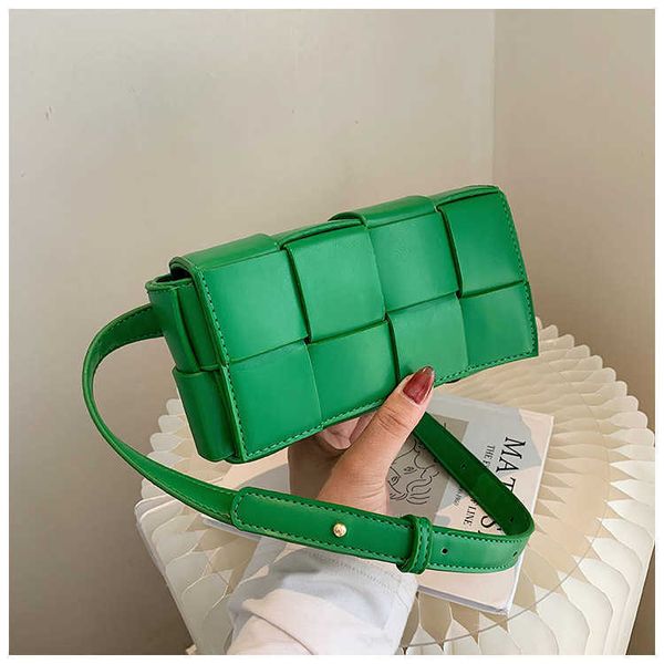 

luxurious designer bottess bags venetas woven new pillow small square women's pu waist fashion shoulder cross have a logo