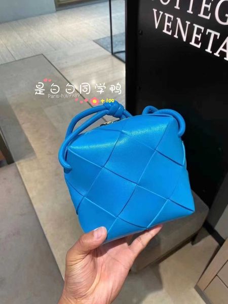 

classic fashion woven bottess bags venetas cross-country camera cassette messenger shoulder mini box have logo