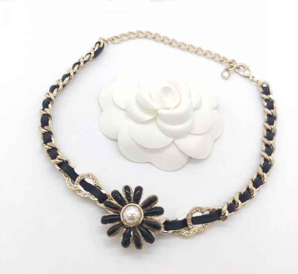 

2022 luxury quality charm pendant necklace with black and fuchsia genuine leather sunflower design have box stamp ps3465a, Silver