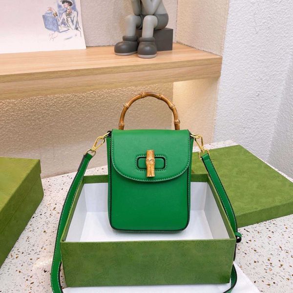 

2023 exquisite solid color handbag designer bag mobile phone mouth red envelope luxury brand handbag women's crossbody bag cosmetics sh