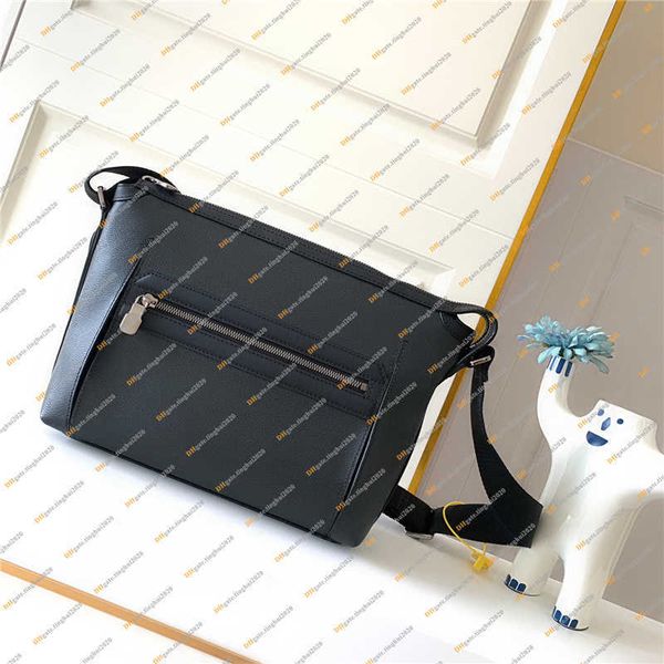 

2023 men's crossbody bag fashion casual design luxury crossbody bag shoulder bag new simple trend retro work daily bag m42233 purse bag