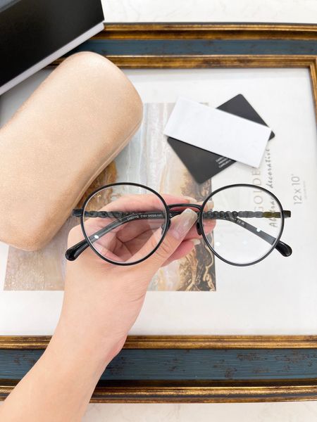 

womens eyeglasses frame clear lens men sun gasses fashion style protects eyes uv400 with case 2211, Silver