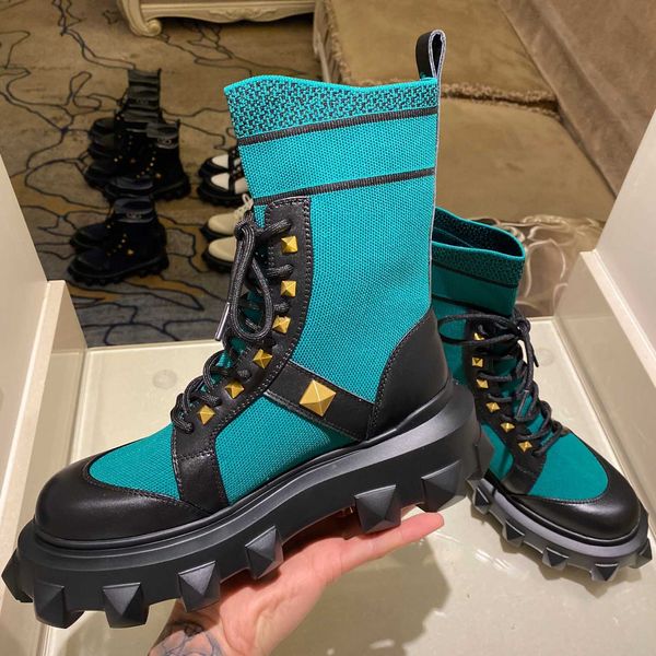 

designer's high-ladies casual shoes embroidered iconic canvas tire soles outdoor luxury liu ding shoes walking coach black and white le