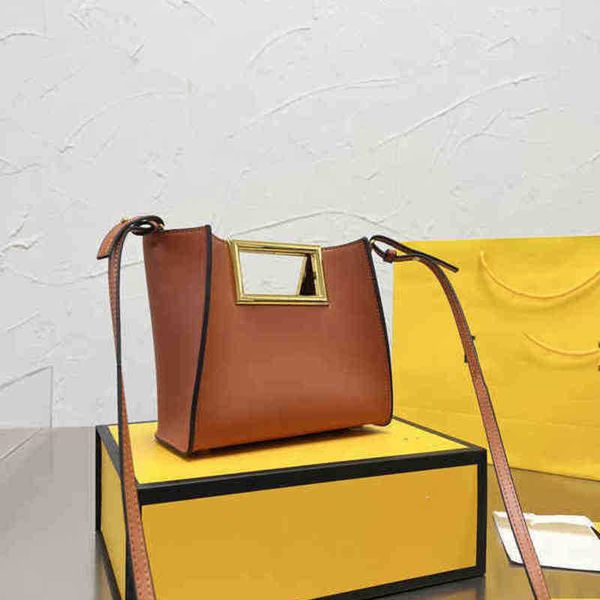 

shoulder bags women handbag famous designers brands high capacity bags leather designer brand crossbody female bucket packs