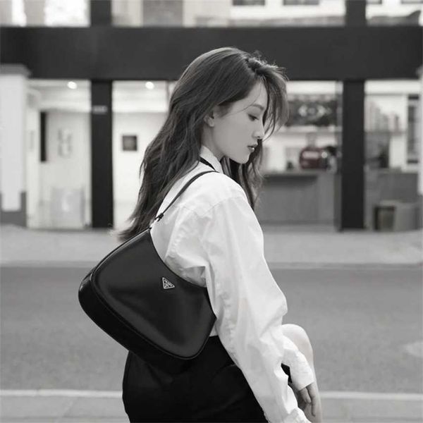 

purse half moon new armpit versatile one shoulder fashion women's handbag