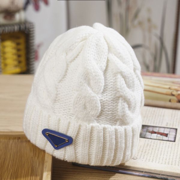 

winter twist cap hat capital van clover designer luxury beanie knit reverse retro beanies cotton character caps balls snapback bucket hats s, Blue;gray