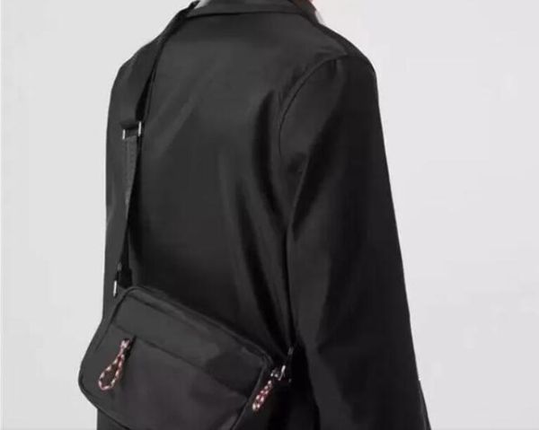 

2025 classic luxury bag canvas men's shoulder bag handbag size 22cm 16cm