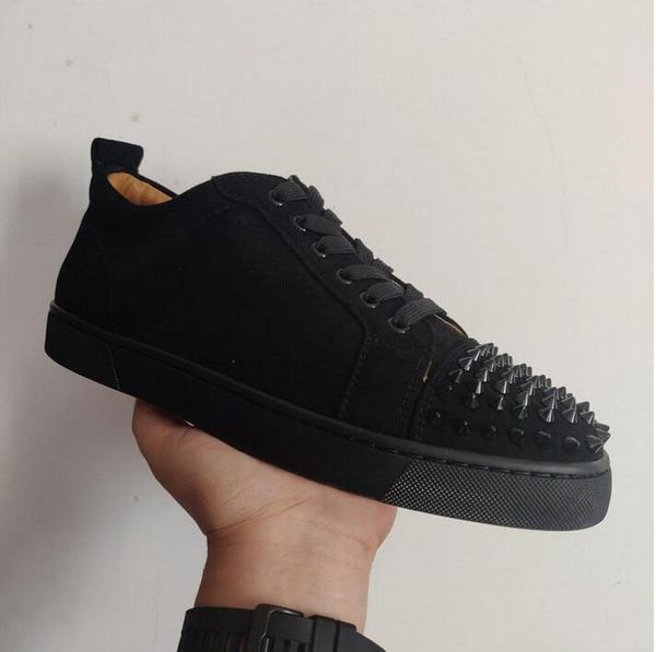

fashion sports shoes designer luxury brand suede silver diamond leisurered sole low flat spikes black blue dust bag