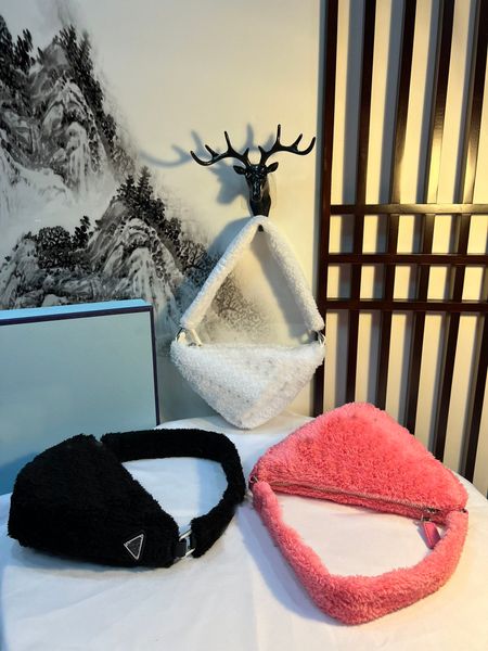 

prad bags shoulder bags handbag velvet edition 2005 saffiano underarm enamel metal triangular handbags designer bag re-edition 2000 re-plush