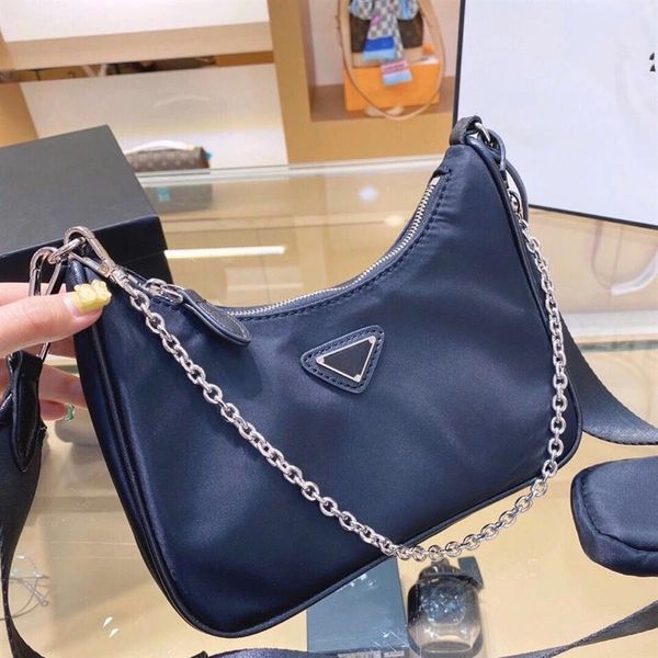 

2021 shoulder bag high-quality nylon handbag -selling ladies messenger bag plus coin pocket2504, Red;black