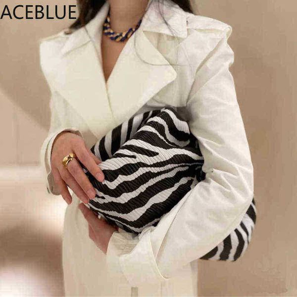 

evening bags 2022 fashion day clutch dumpling bag zebra holographic cloud clip purse women pleated pouch totes handbag 220623