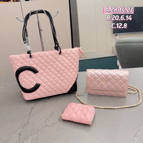 

2025 New High Quality Three-Piece Set Designer Bag Fashion Tote Bag Large Capacity Shoulder Bag Underarm Bag Luxury Bag Wallet Crossbody Bag Commuting Practical, Red