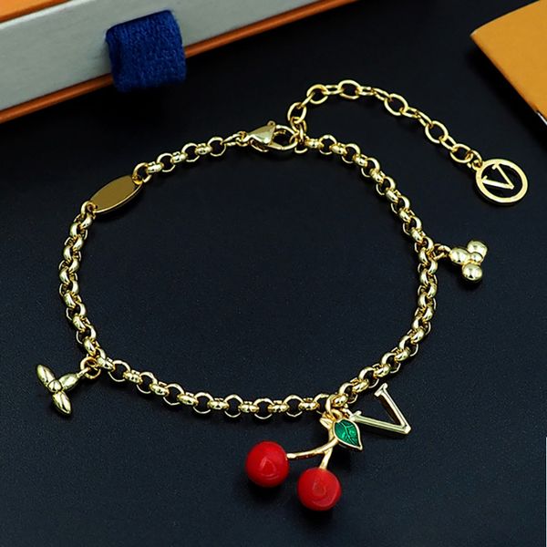 

Designer Cherry Series Bracelet Retro Millennium Style Bracelet New Cherry Design Luxury Jewelry Collectible Valentine's Day Gift