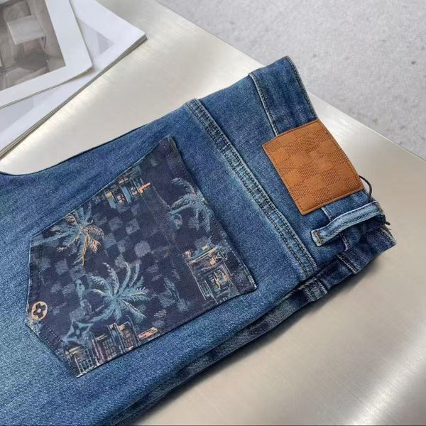 2025 New Designer Mens Leisure Brand Initial Embroidered Jeans