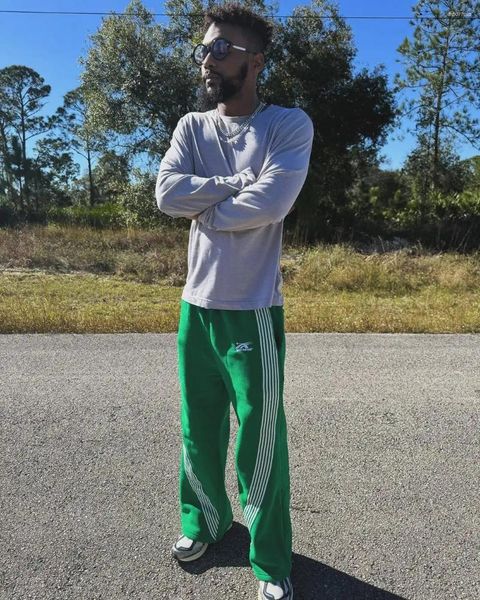 

Men' Pants Eye Catching Vibrant Green Mens Joggers With Side Stripes Drawstring Waist Comfortable Casual Trousers For Daily Outfit, A1