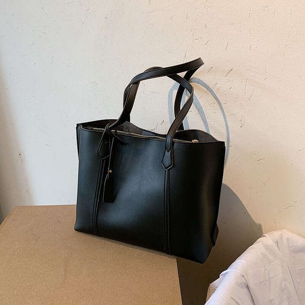 

Designer Luxury Spring Style Large Capacity Soft Tote Cross Border Trend Casual Versatile Single Handbag White Black Shoulder Bag Khaki Light Brown, #4