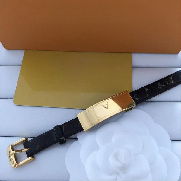 

Luxury Leather Bracelet Brand Letter Bracelet Neutral Style Titanium Steel Diamond Bracelet with Logo High Quality Brand Gift Designer bracelet