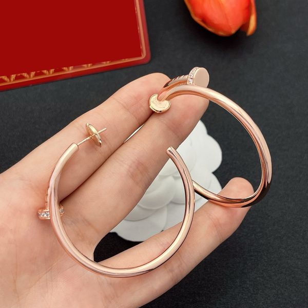 

Designer Nail-shaped Earrings Nail-shaped Diamond Earrings Large Hoop Earrings Luxury and Simple Earrings for Women