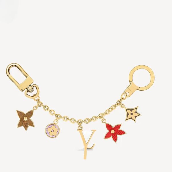 

Luxury Metal Keychain Bag Charms Old Flower Leather Metal Key Pendant Brand Bag Pendants Car Key Chain High Quality Designer Hot-Selling Series Gift