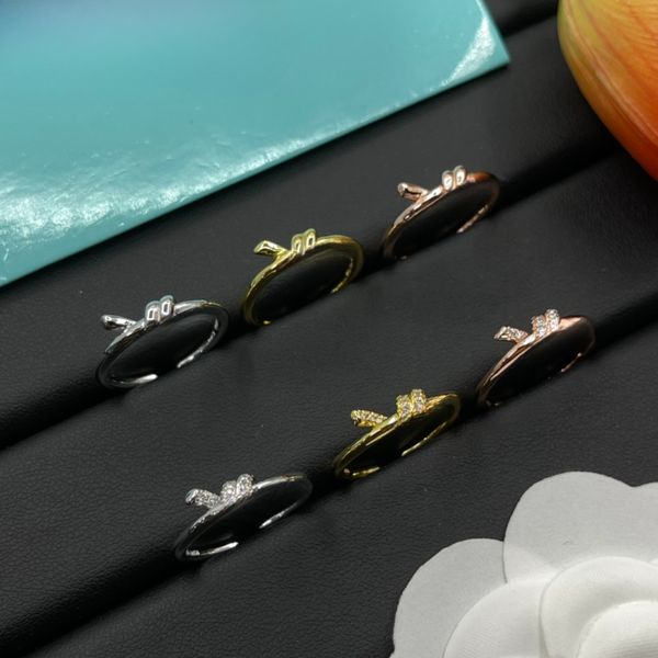 

Luxury Knotted Diamond Ring Designer Ring for Women Knotted Diamond Ring Women's Knotted Plain Ring