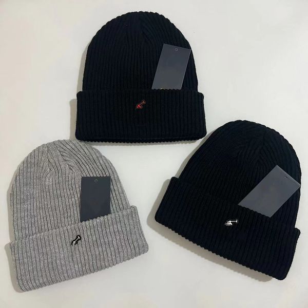 Beanie/Skull Caps Designer Beanie bonnet Hat Classic Wool Cashmere Hat Male and Female Luxury Skull Hat Classic Knitted Hat High quality gift