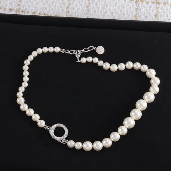 

Designer Pearl Necklace for Women Pearl Necklace with Diamond Letter Pendant Luxury Necklace Elegant Simple Style Holiday Gift