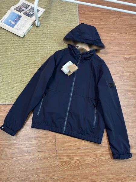 

Designer Men's Jacket Classic Design Leather Logo Hooded Jacket Fabric Lightweight, Comfortable and Fashionable, Darkcyan