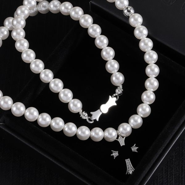 

Designer Pearl Necklace Co-branded Cross Pendant Necklace with Logo Neutral Gothic Style Silver Necklace