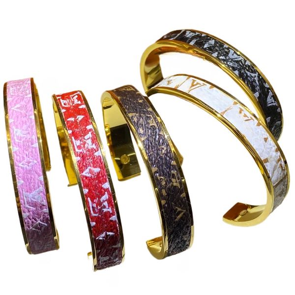 

Luxury Bracelet C-shaped Open Leather Bracelet Stainless Steel High Quality Medieval Design Letter Print Bracelet Five Colors Optional Holiday Gift