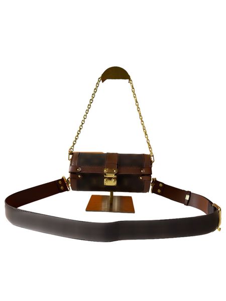 

Elegant Designer Women's Multi-Compartment Crossbody Handbag, Brown