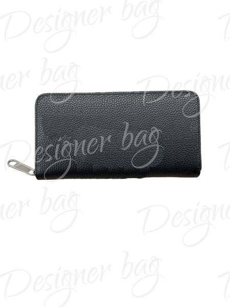 

Elegant Durable Leather Wallet - Perfect Daily Carry Accessory, Black